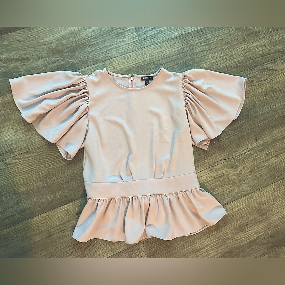 Express Top- Size Small